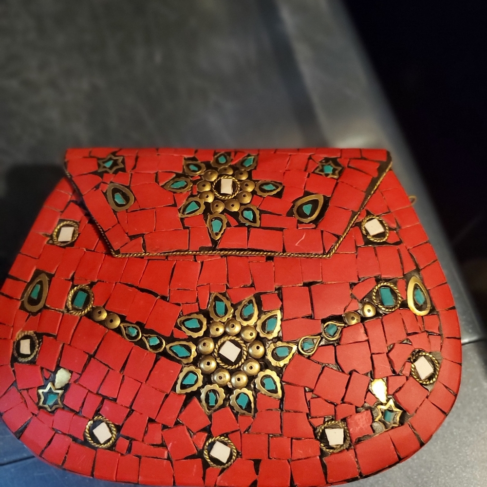 Cross body purse